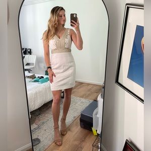 Lilly Pulitzer resort AVELINE V-NECK SHIFT Dress size 2 white and gold